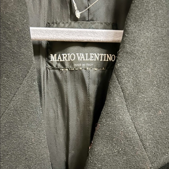 Mario Valentino Vintage Black Winter Coat - Picture 4 of 6